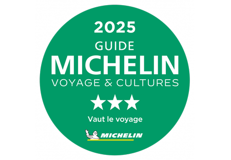 Logo Guide Michelin Voyage et Cultures 3 étoiles